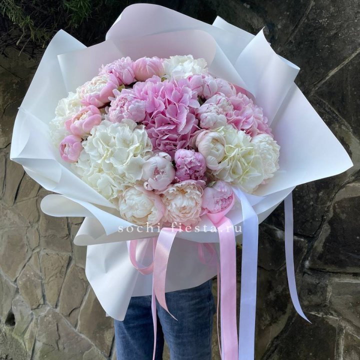 Букет "Пионы & Гортензии" в Хосте и Кудепсте