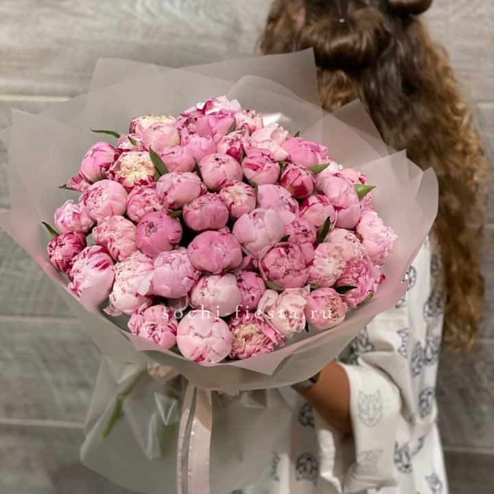 51 розовый пион в Хосте и Кудепсте