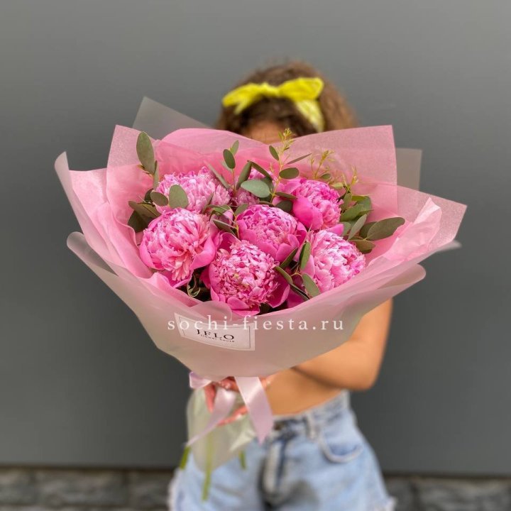 7 ярких пионов в оформлении в Хосте и Кудепсте