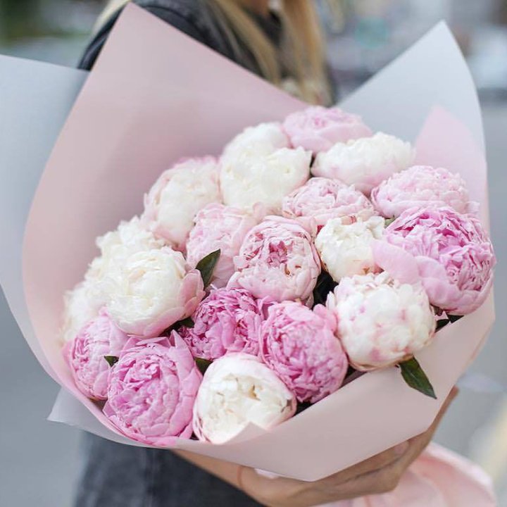 Букет пионов "Buttons" в Хосте и Кудепсте