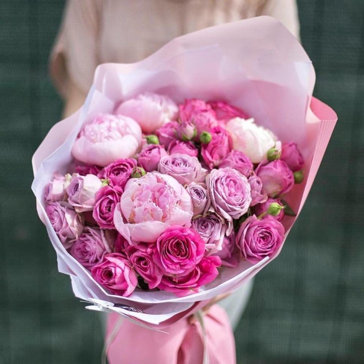 Букет с пионами "Lassi" в Хосте и Кудепсте