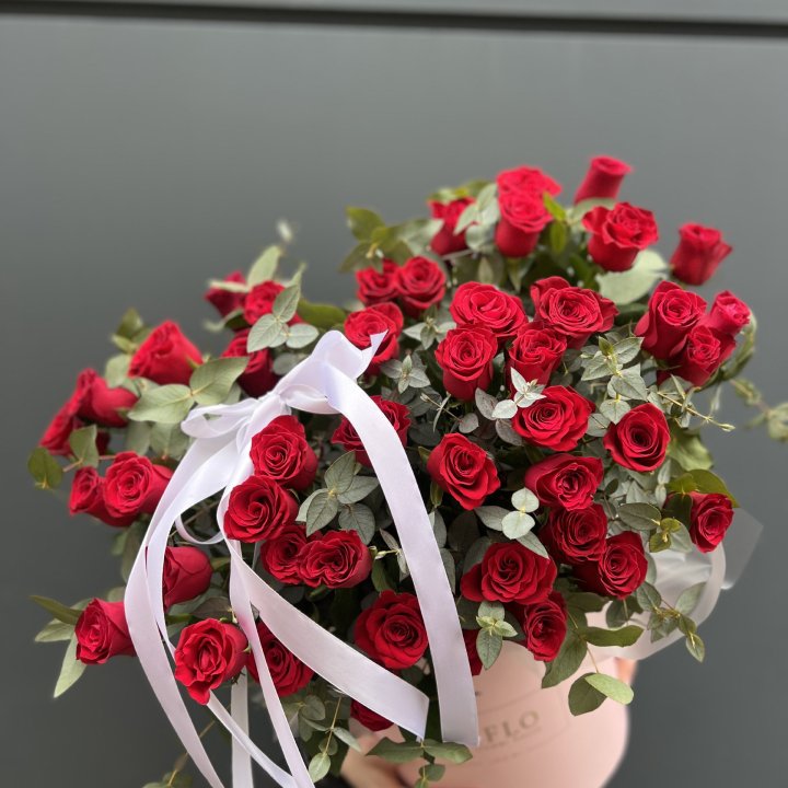 45 Красных роз в боксе Senorita в Хосте и Кудепсте