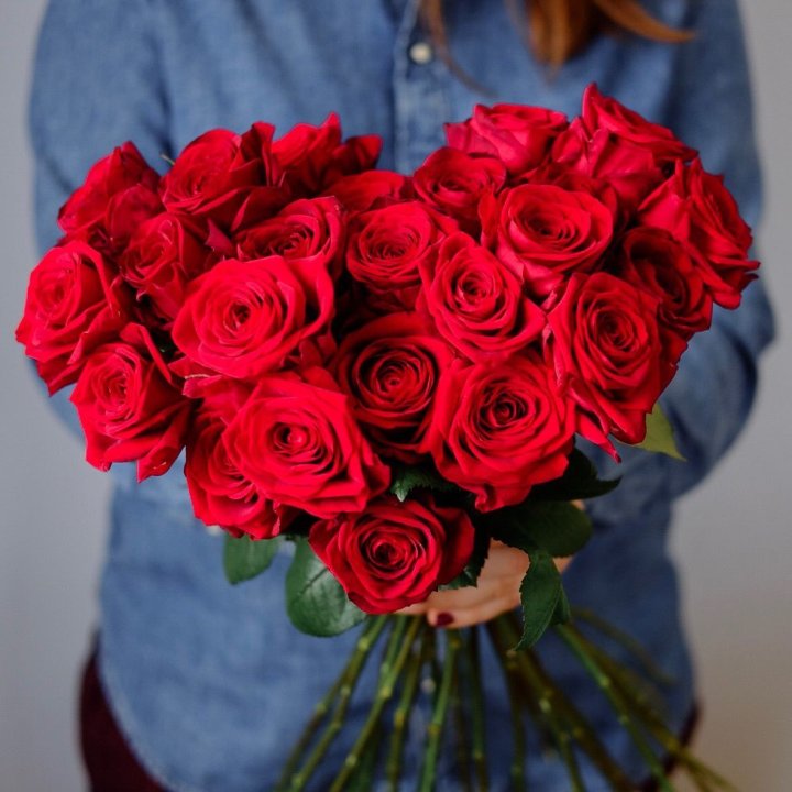 25 красных роз в Хосте и Кудепсте