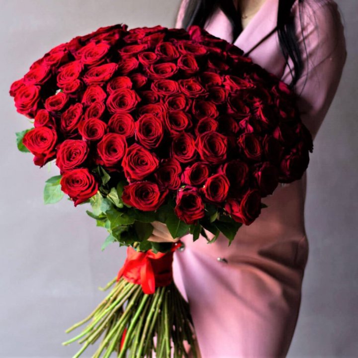 101 высокая роза в Хосте и Кудепсте