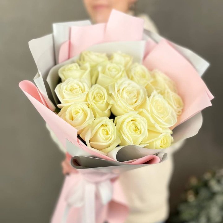 15 белых роз Pudra в Хосте и Кудепсте