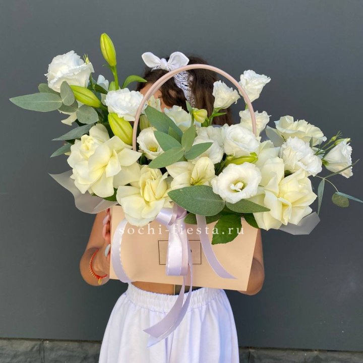 Сумочка цветов "Mattina" в Хосте и Кудепсте