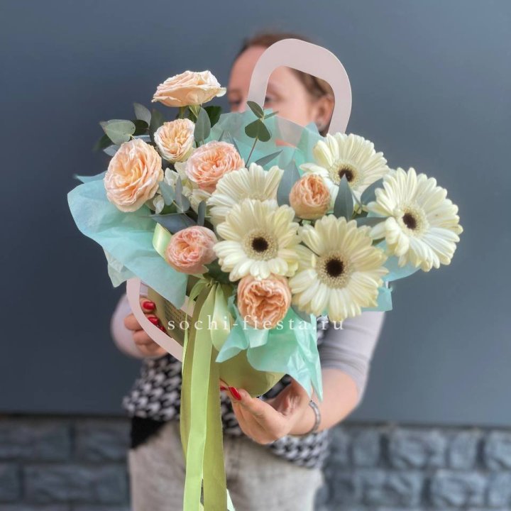  Сумочка "Лунная радуга" в Хосте и Кудепсте