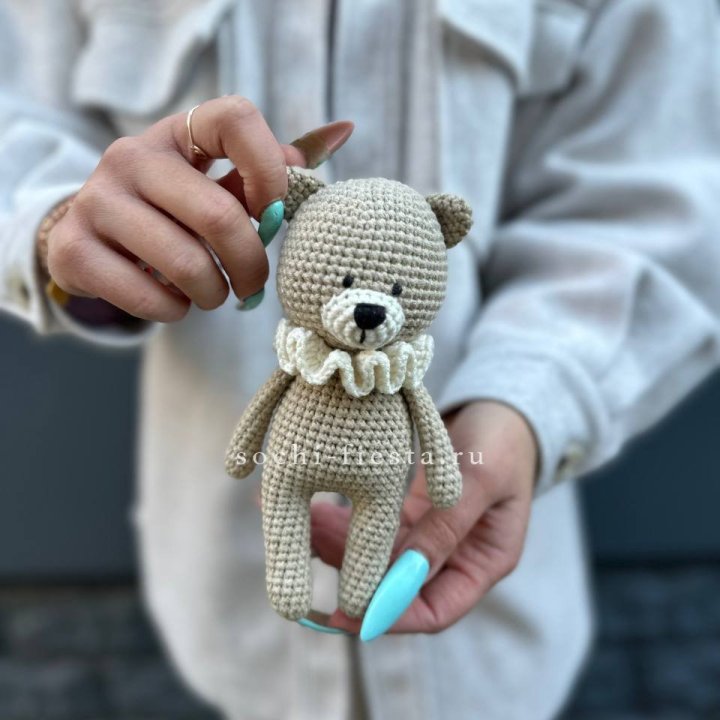 Мишка ручной работы в Хосте и Кудепсте