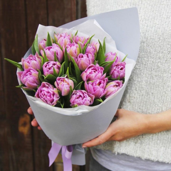 Букет пионовидных тюльпанов в Хосте и Кудепсте