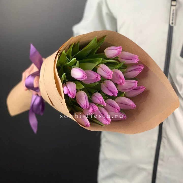 19 розовых  тюльпанов в Хосте и Кудепсте