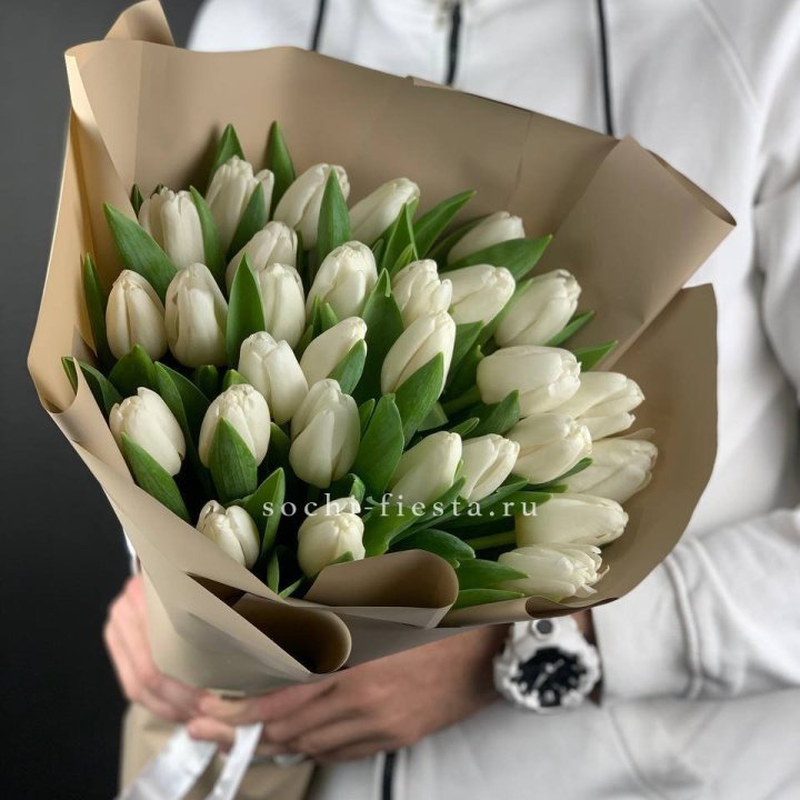 Букет из тюльпанов - количество на выбор в Хосте и Кудепсте