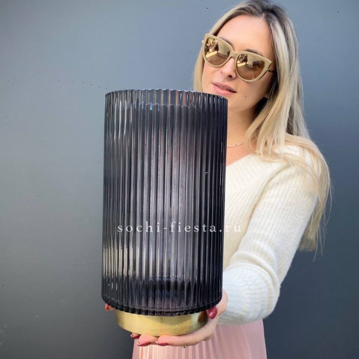 Стеклянная ваза №4 в Хосте и Кудепсте